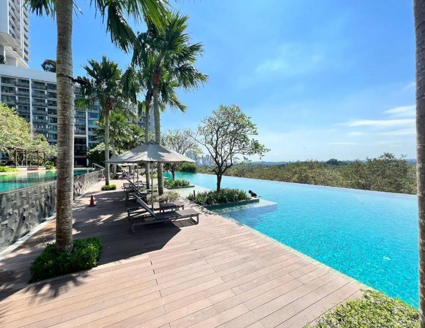 Iskandar Residences 3 Bedroom Nusajaya  Exterior photo