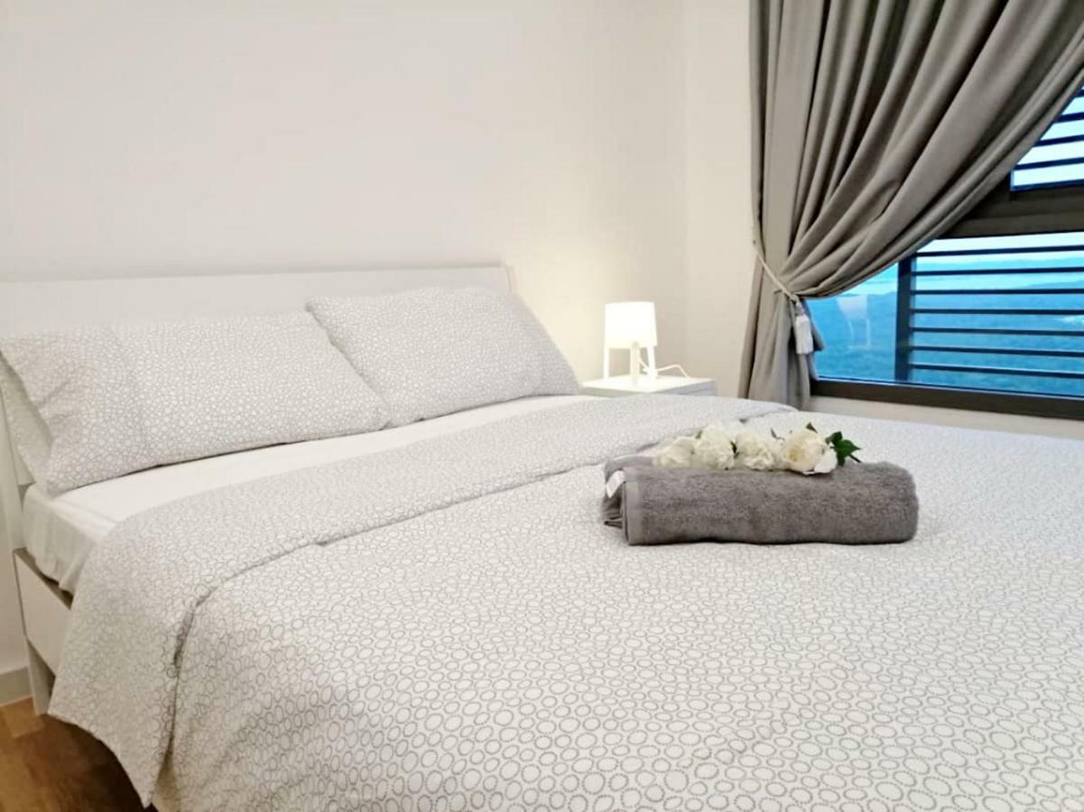 Iskandar Residences 3 Bedroom Nusajaya  Exterior photo