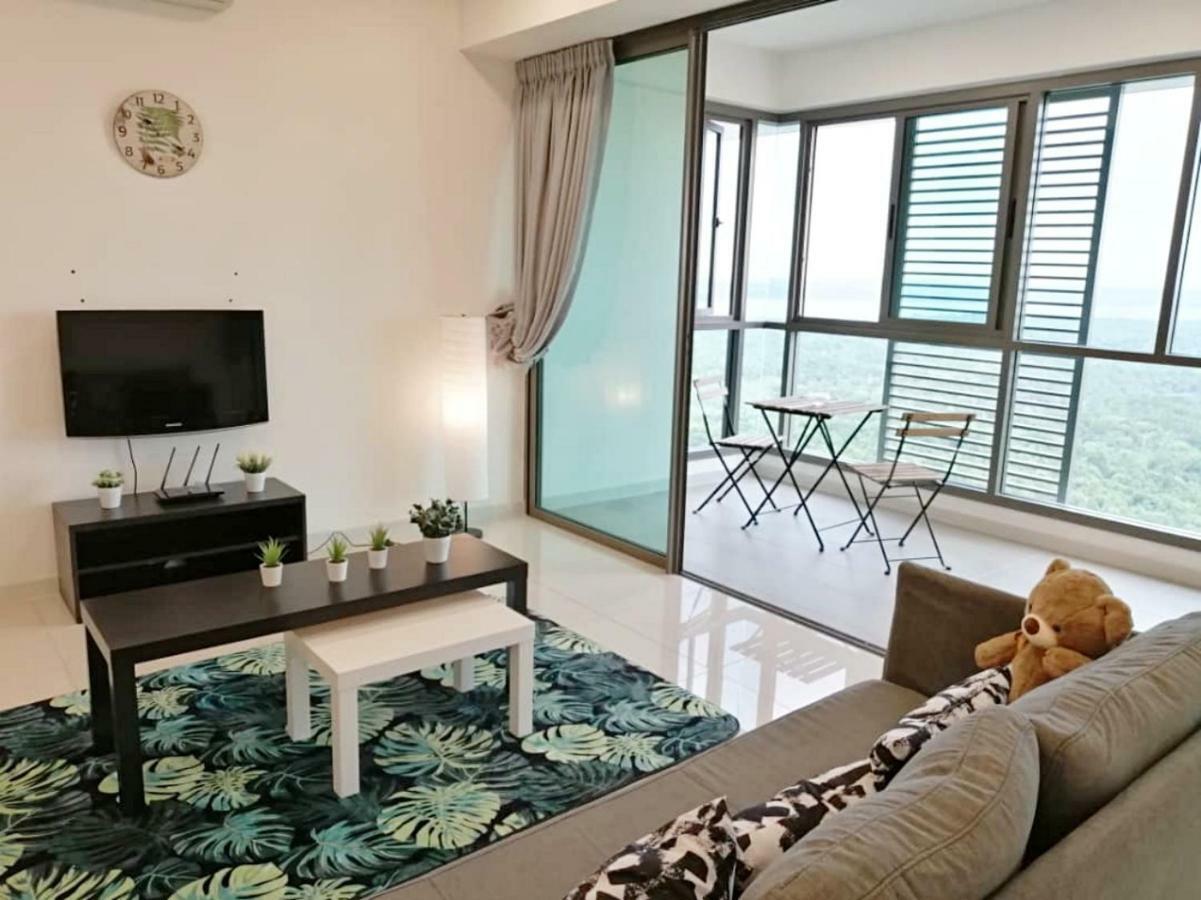 Iskandar Residences 3 Bedroom Nusajaya  Exterior photo